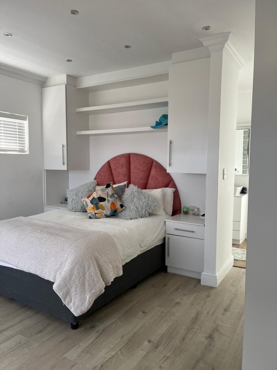 To Let 2 Bedroom Property for Rent in Seaview Eastern Cape